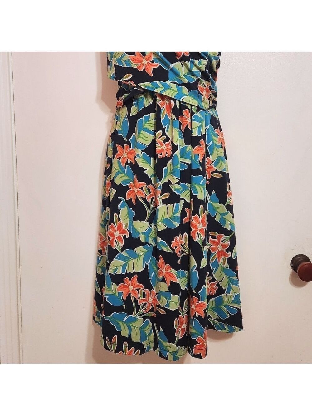 Lands End Green Black Floral Wrap A Line Dress Medium 10 12 - Picture 5 of 11